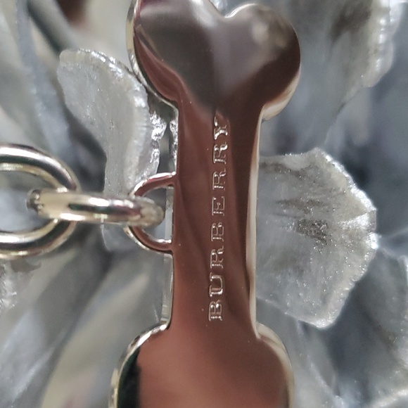 Burberry keychain, keyring - Picture 3 of 5